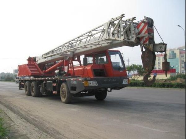 甘井子区吊车租赁_吊车出租桥架主梁的构造类型